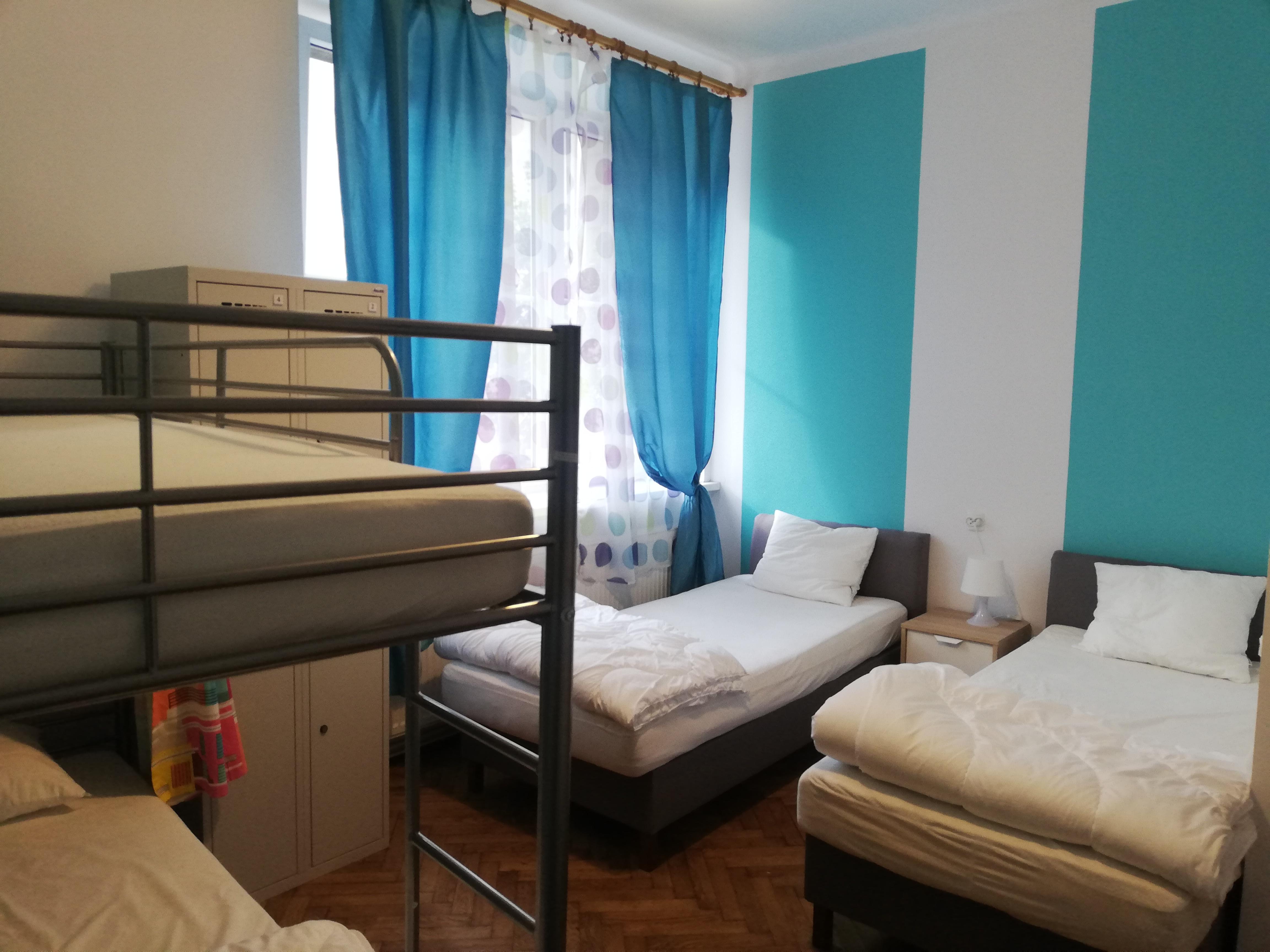 Lorf Hostel&Apartments Krakow Bagian luar foto