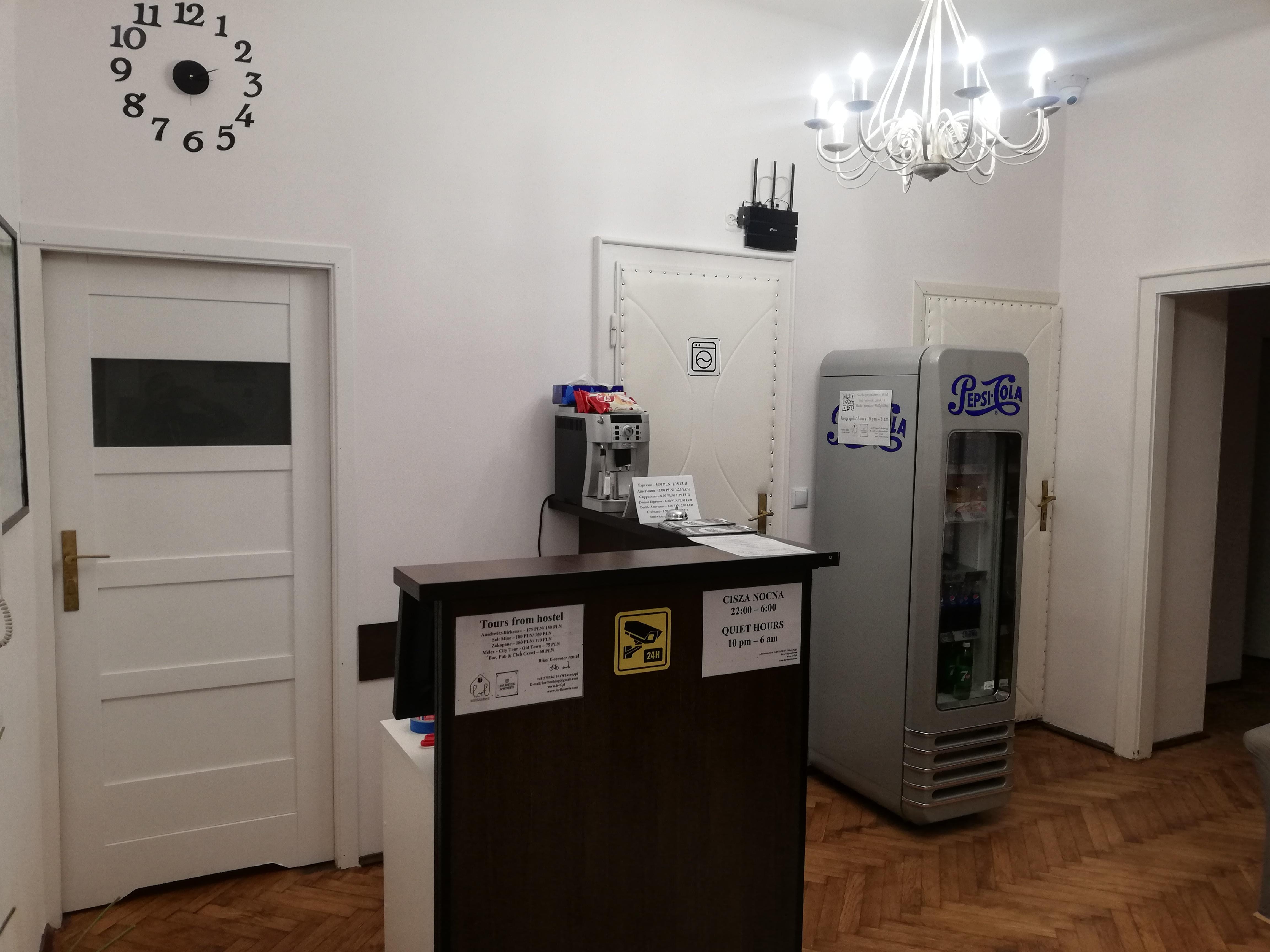 Lorf Hostel&Apartments Krakow Bagian luar foto
