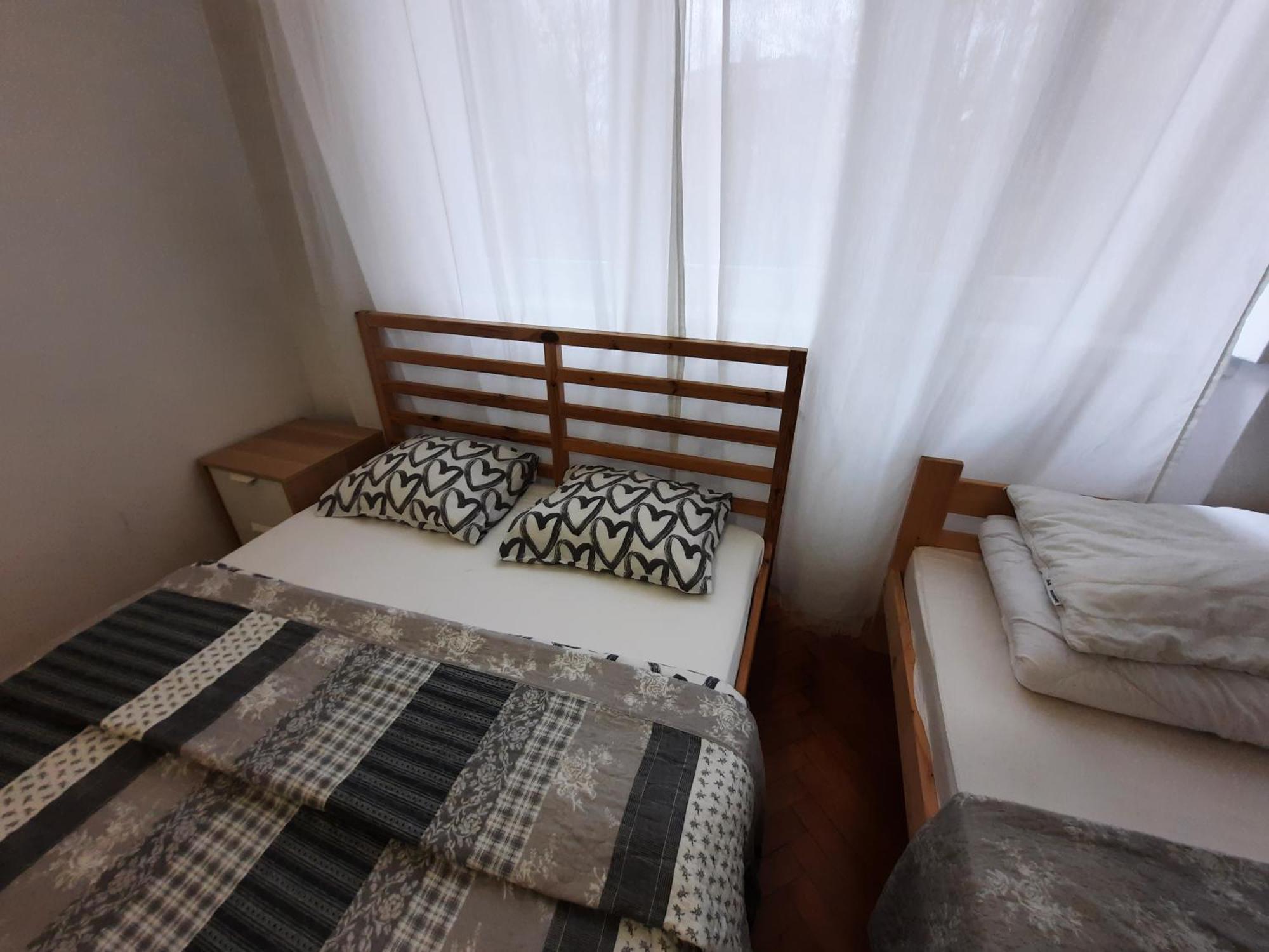 Lorf Hostel&Apartments Krakow Bagian luar foto
