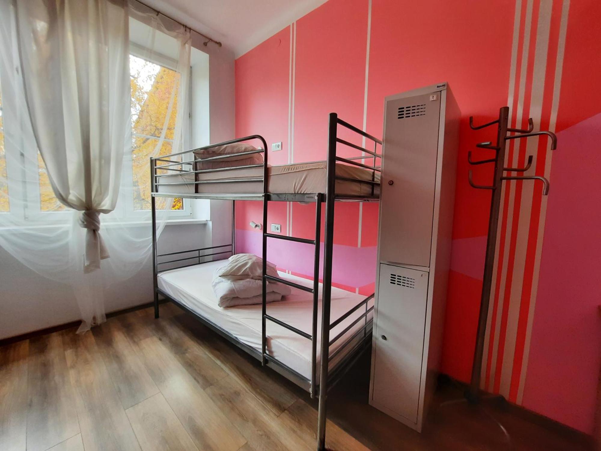 Lorf Hostel&Apartments Krakow Bagian luar foto